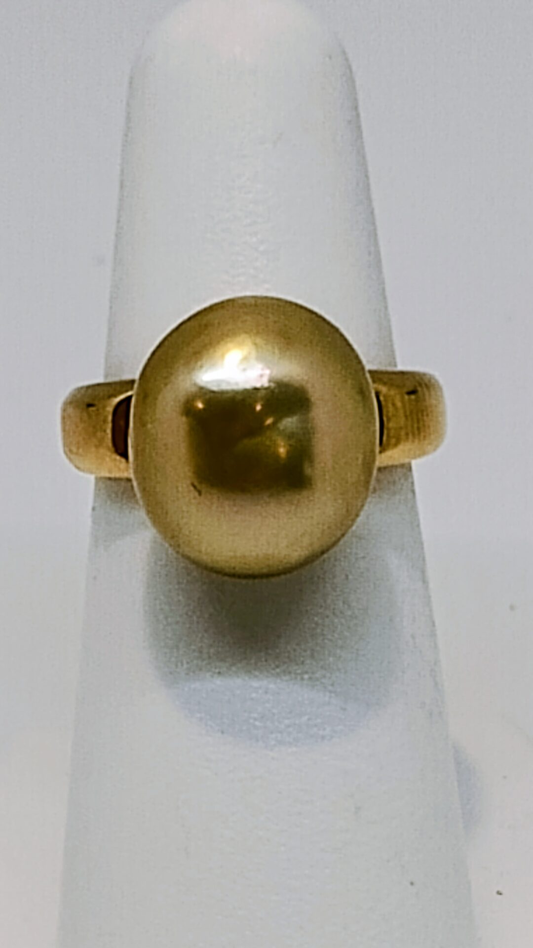 Pearl Ring, 18k Gold