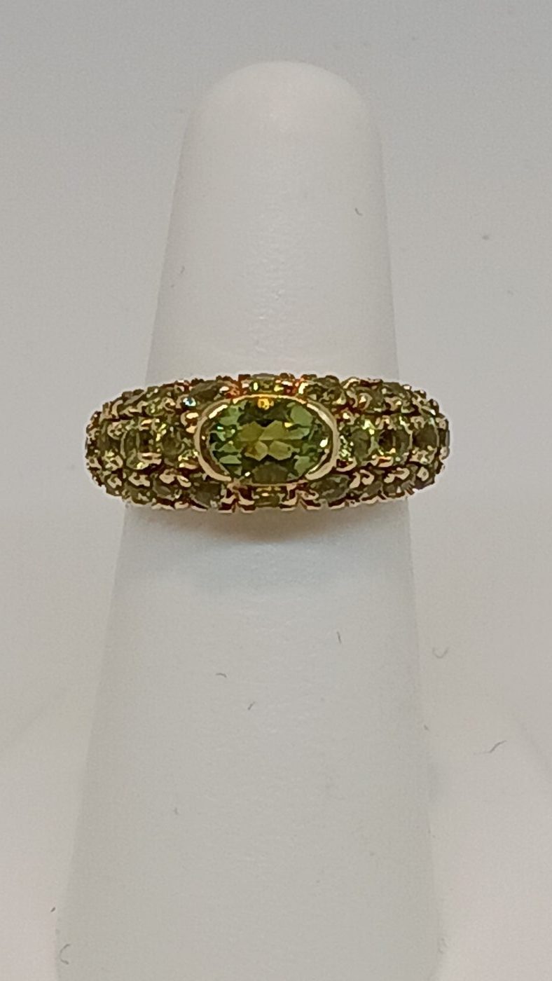 Peridot Bezel