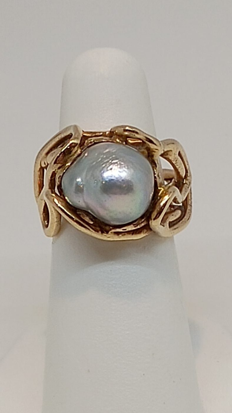Pearl Prong Ring