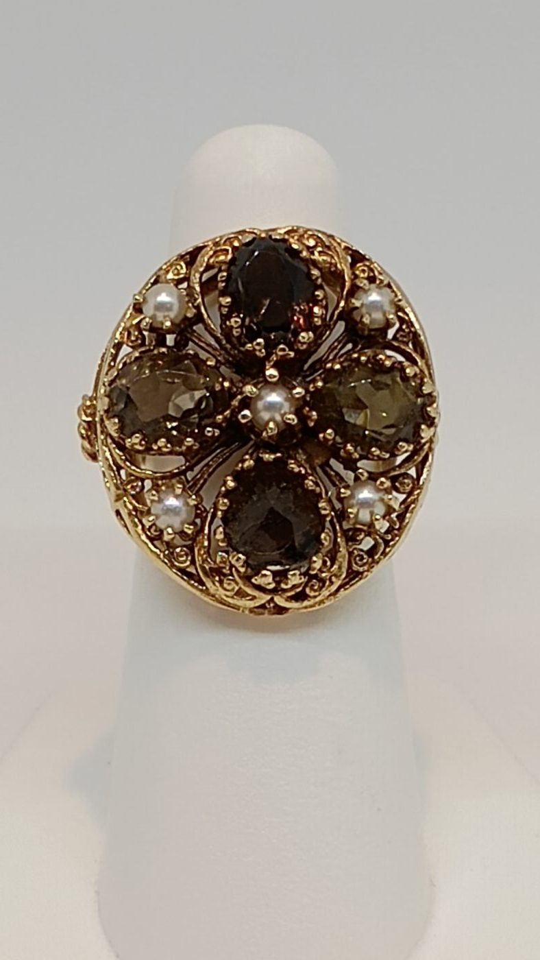 Smoky Oval